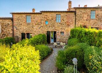 Top Holiday Homes and Bed and Breakfasts