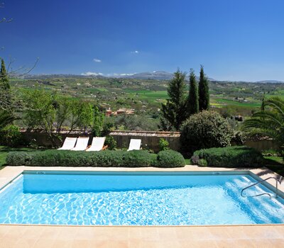 Top Holiday Homes and Bed and Breakfasts